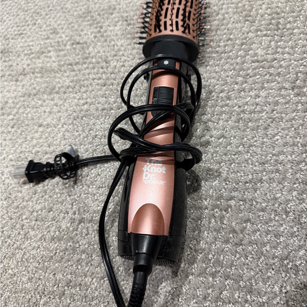 The Knot Dr. By Conair Copper Hair Dryer Brush